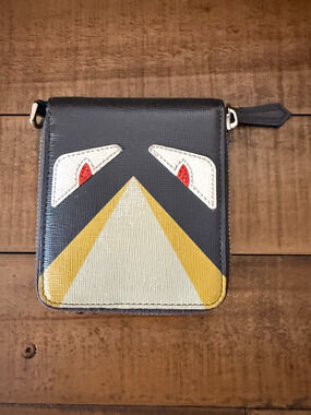 Fendi Wallet Mens Black Leather Zip Around Bifold Monster Eyes Logo Coin Pocket